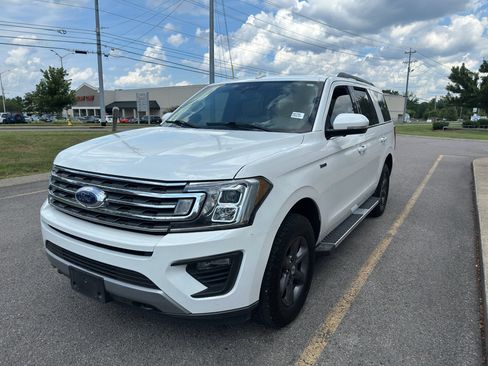 Used 2021 Ford Expedition XLT AWD/4WD image 8