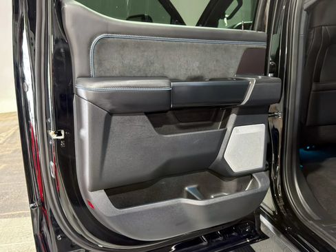 Used 2026 Ford F350 Platinum AWD/4WD image 12