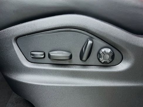 New 2026 Porsche Cayenne image 22