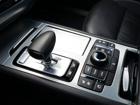 Used 2018 Genesis G80 3.8 w/ Option Group 03 image 25