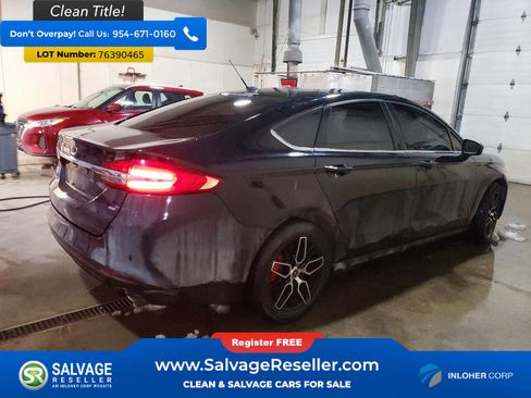 Used 2017 Ford Fusion SE w/ Fusion SE Technology Package image 4