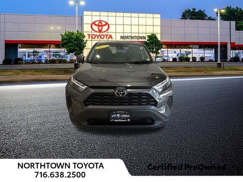 Used 2023 Toyota RAV4 LE AWD/4WD image 2