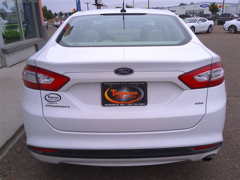 Used 2013 Ford Fusion SE FWD image 17