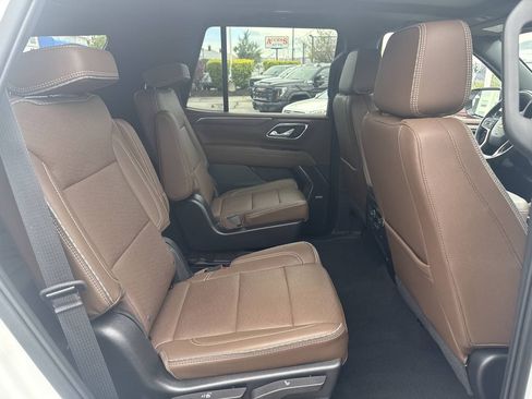 Used 2022 Chevrolet Tahoe High Country AWD/4WD image 24