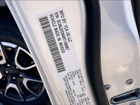 Certified 2024 Jeep Compass Trailhawk image 34