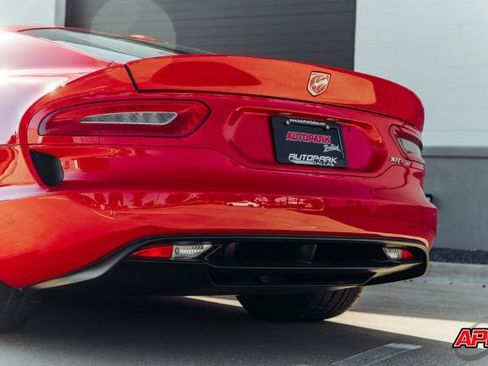 Used 2013 SRT Viper SRT-10 w/ Track Pkg RWD image 31