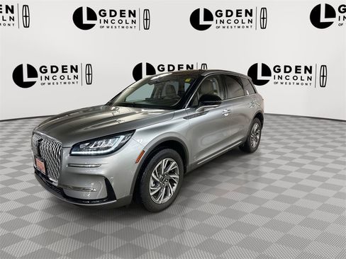 Certified 2023 Lincoln Corsair Standard w/ Equipment Group 101A image 4