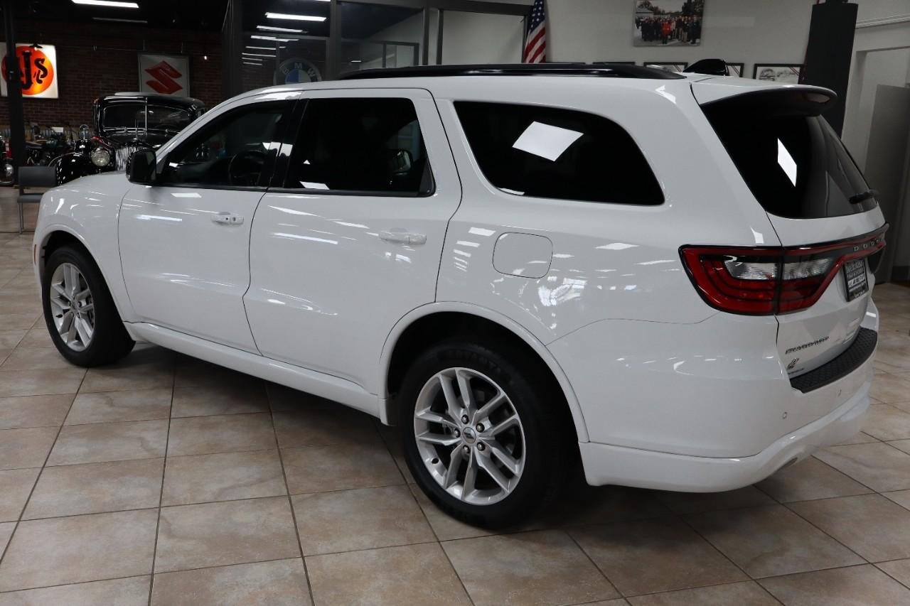 Used 2024 Dodge Durango GT AWD/4WD image 3