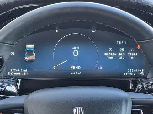 Used 2023 Lincoln Corsair Reserve w/ Equipment Group 201A image 32