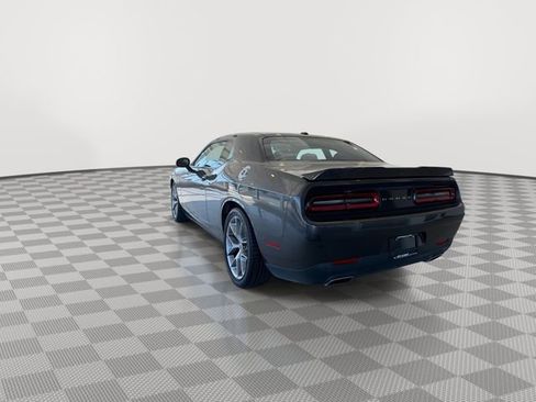 Used 2022 Dodge Challenger GT RWD image 8