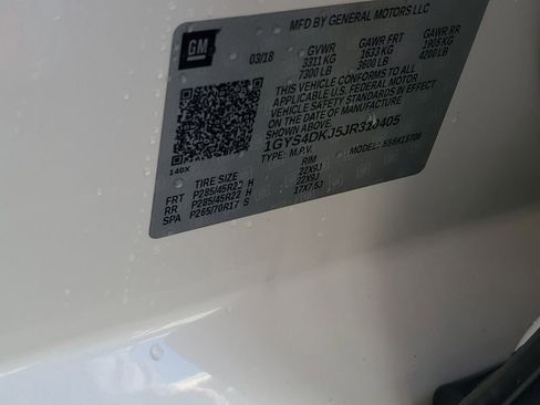 Used 2018 Cadillac Escalade Platinum image 30