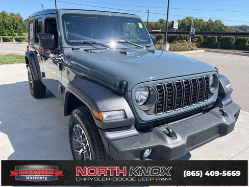 New 2025 Jeep Wrangler Unlimited Sport image 31