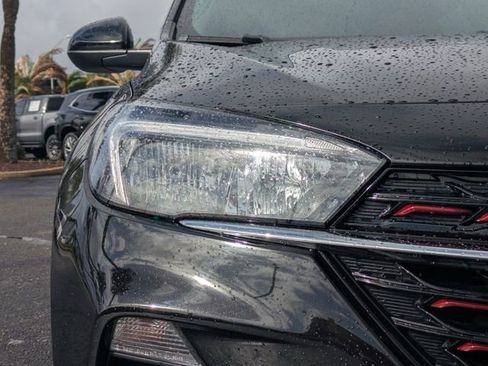 Used 2023 Buick Encore GX Select w/ Sport Touring Package FWD image 9