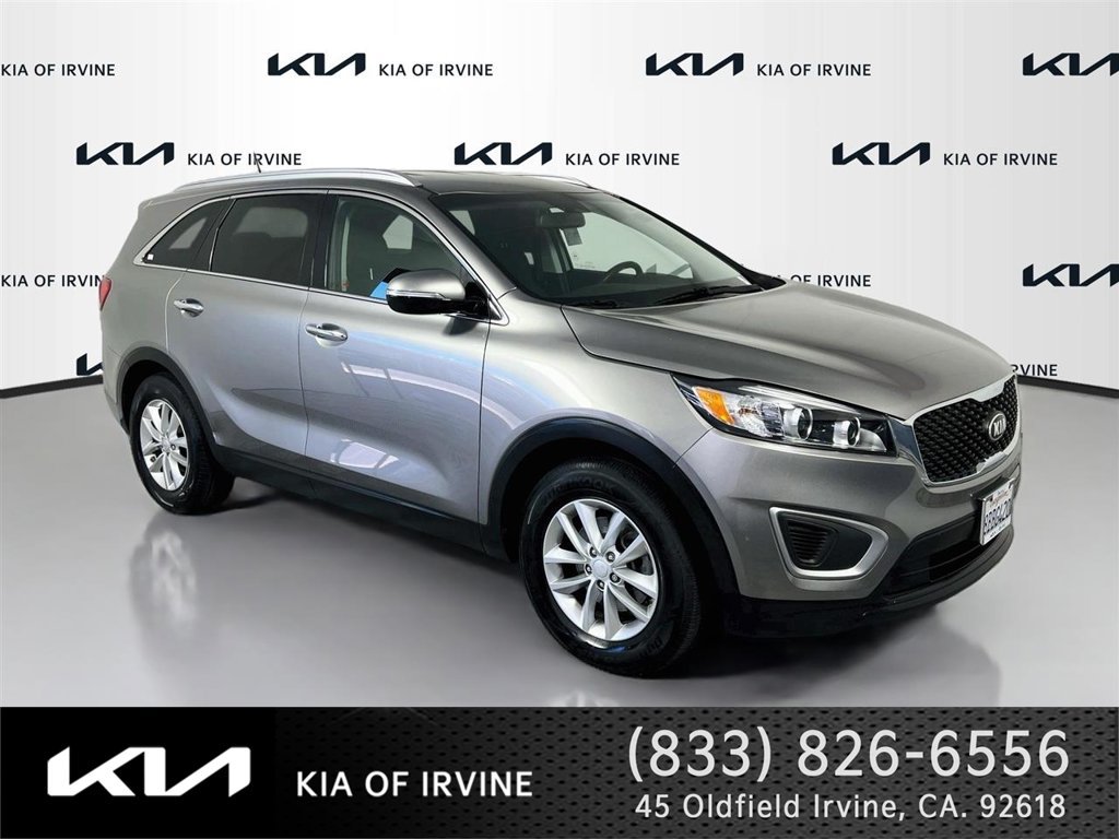 Used 2018 Kia Sorento FWD V6 image 1