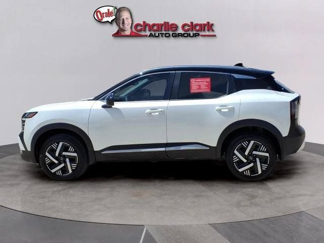 Certified 2026 Nissan Kicks SV FWD image 2