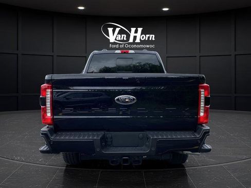 New 2026 Ford F250 XLT w/ XLT Premium Package image 13
