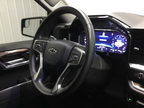 Used 2024 Chevrolet Silverado 1500 RST AWD/4WD image 28