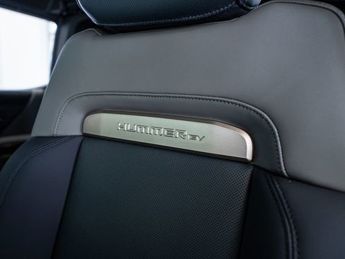 Used 2024 GMC Hummer EV 2X image 36