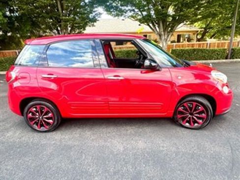 Used 2014 FIAT 500L Pop FWD image 4