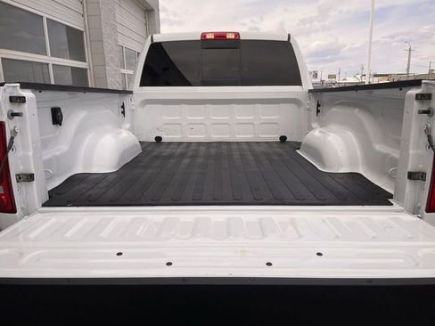 Used 2024 RAM 2500 Laramie w/ Safety Group AWD/4WD image 23