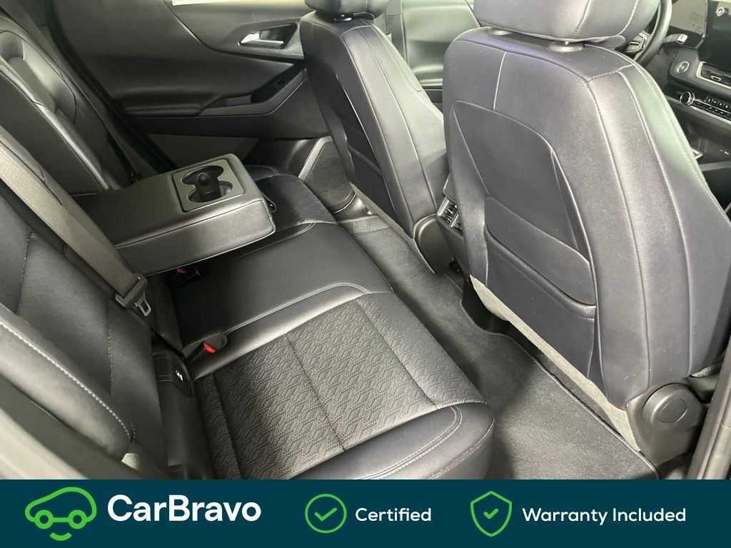 Used 2025 Chevrolet Equinox LT w/ Convenience Package II AWD/4WD image 14