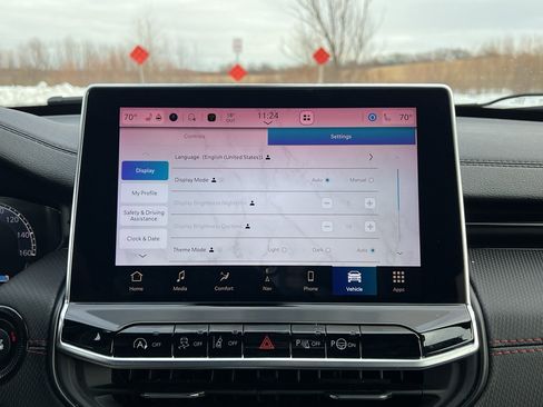 Used 2024 Jeep Compass Trailhawk w/ Trailhawk Elite Group image 27