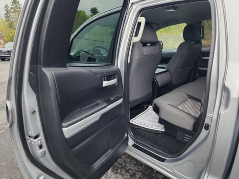 Used 2019 Toyota Tundra SR5 AWD/4WD image 21