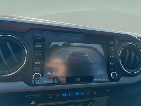 Used 2023 Toyota Tacoma TRD Off-Road w/ TRD Premium Off Road Package image 20