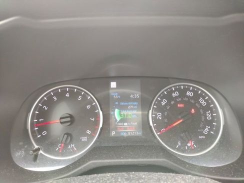 Used 2022 Toyota RAV4 LE AWD/4WD image 7
