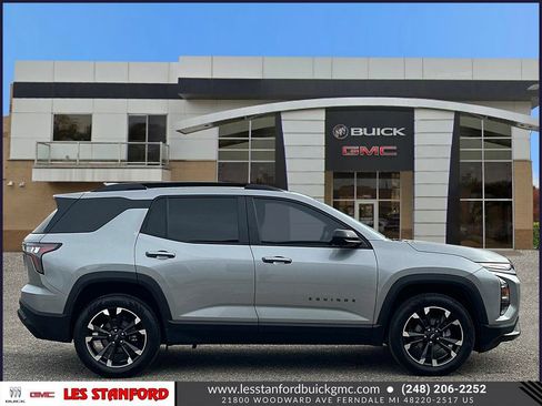 Used 2025 Chevrolet Equinox RS w/ Safety and Technology Package AWD/4WD image 7