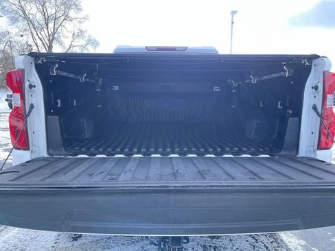 Used 2023 Chevrolet Silverado 1500 RST image 25