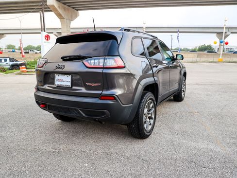 Used 2022 Jeep Cherokee Trailhawk AWD/4WD image 7