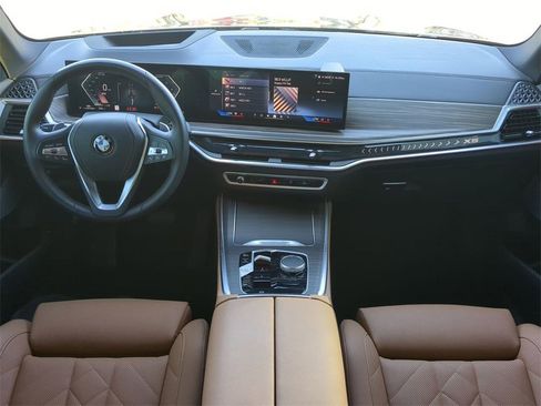 Certified 2024 BMW X5 sDrive40i w/ Premium Package image 16