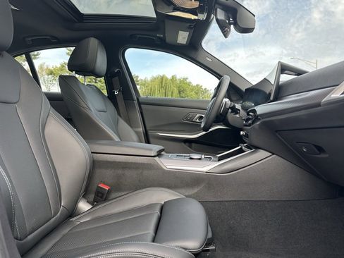Certified 2025 BMW 330i xDrive Sedan w/ M Sport Package image 28