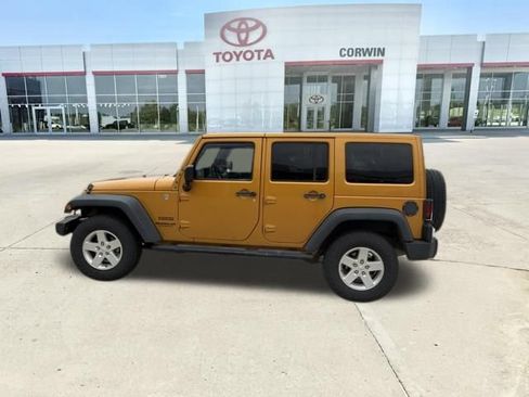 Used 2014 Jeep Wrangler Unlimited Sport w/ Quick Order Package 24S AWD/4WD image 13