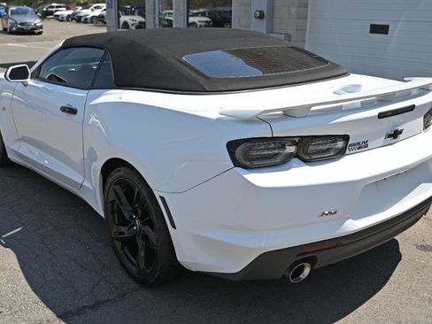 Used 2021 Chevrolet Camaro LT w/ RS Package RWD image 10