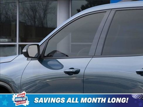New 2026 Chevrolet Traverse RS w/ LPO, Floor Liner Package AWD/4WD image 12