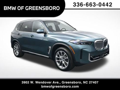 New 2026 BMW X5 sDrive40i w/ Premium Package image 1