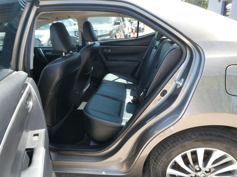 Used 2017 Toyota Corolla XLE FWD image 31