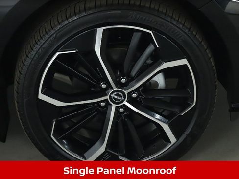 Certified 2025 Nissan Altima 2.5 SR w/ SR Premium Package image 12