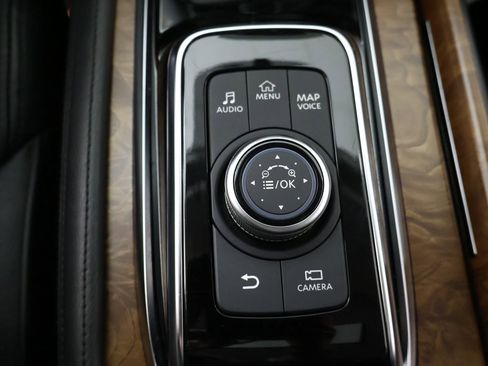 Used 2023 Nissan Armada SL image 59