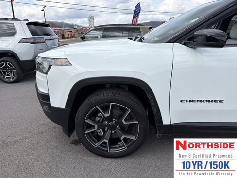 New 2026 Jeep Cherokee Overland w/ Trailer Tow Group AWD/4WD image 11