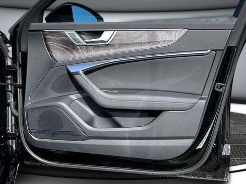 Used 2025 Audi A6 Premium Plus image 29