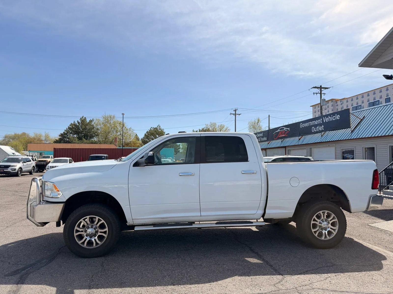 Used 2018 RAM 2500 SLT w/ Protection Group AWD/4WD image 4
