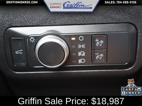 Used 2021 Ford Escape SE w/ Convenience Package FWD image 23