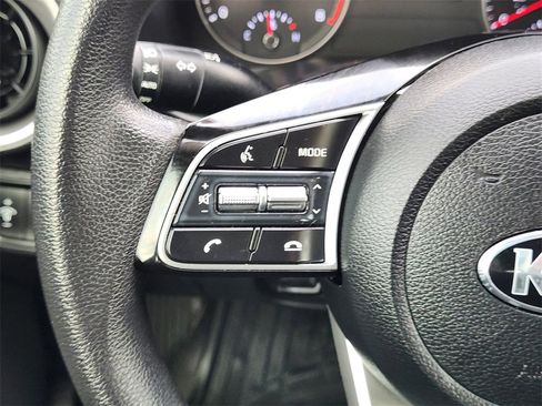 Certified 2021 Kia Forte LXS image 28