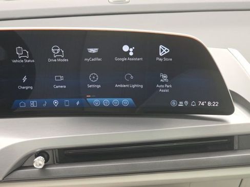 New 2026 Cadillac Vistiq Sport w/ LPO, Floor Liner Package image 26