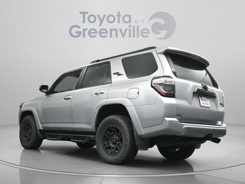 Certified 2024 Toyota 4Runner TRD Off-Road Premium w/ Moonroof Package AWD/4WD image 9