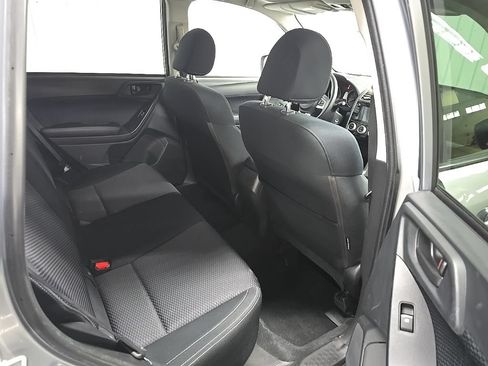 Used 2018 Subaru Forester 2.5i Premium w/ All-Weather Package AWD/4WD image 18