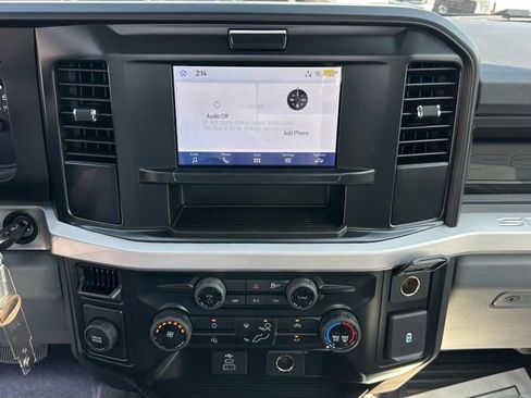New 2026 Ford F250 XL w/ XL Chrome Package RWD image 25